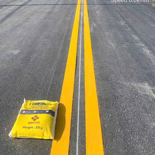 Sơn Vạch Kẻ Đường Màu Vàng Nhanh Khô, Độ Bám Bền Lâu, Phản Quang Tốt